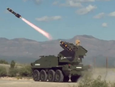 Stryker MSL: Το αμερικανικό σύστημα που φιλοδοξεί να αντιμετωπίσει τα ρωσικά άρματα μάχης (βίντεο)